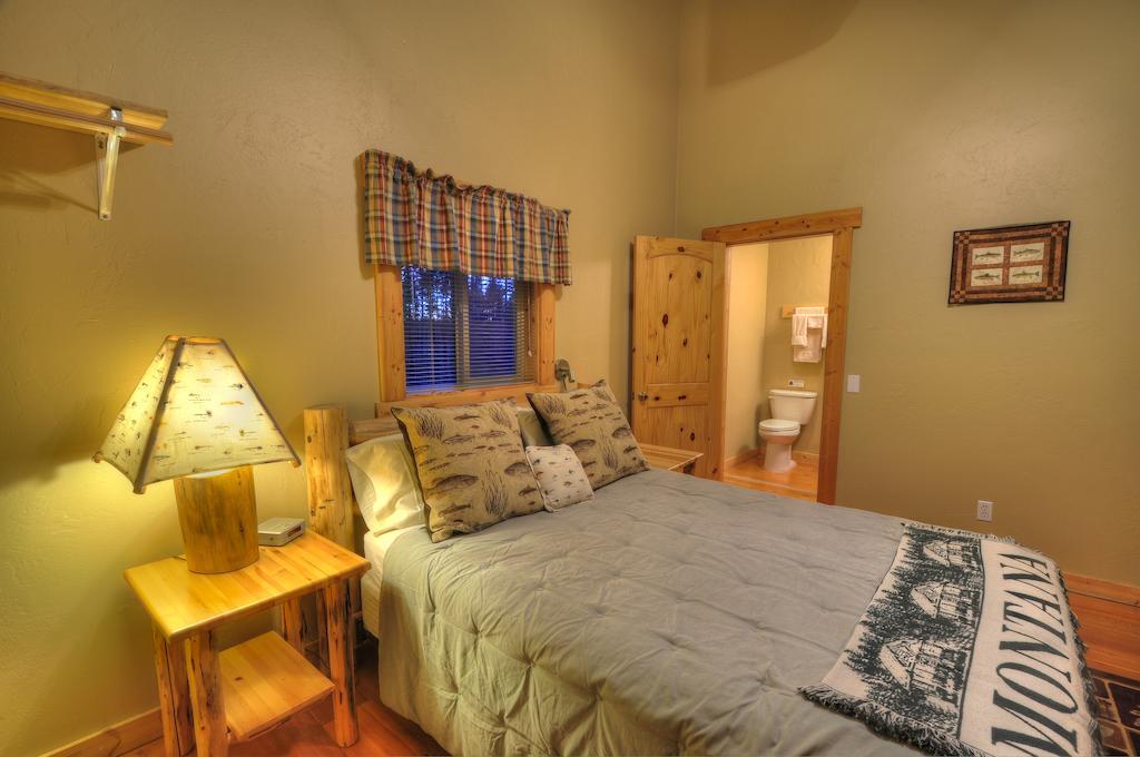 Glacier Outdoor Center West Glacier Kamer foto