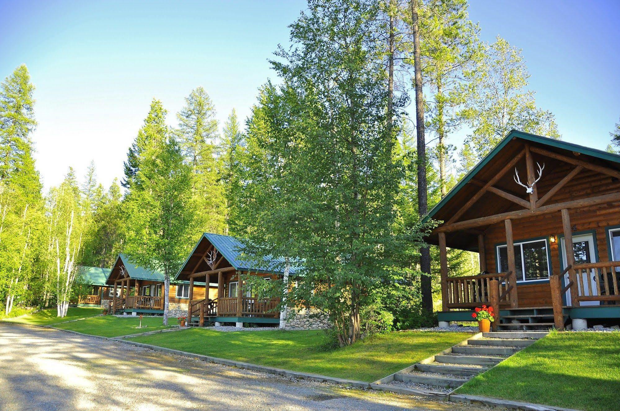 Glacier Outdoor Center West Glacier Buitenkant foto